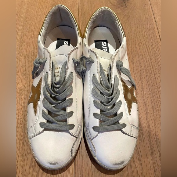 Golden Goose Shoes - Almost new golden goose sneakers white and gold
